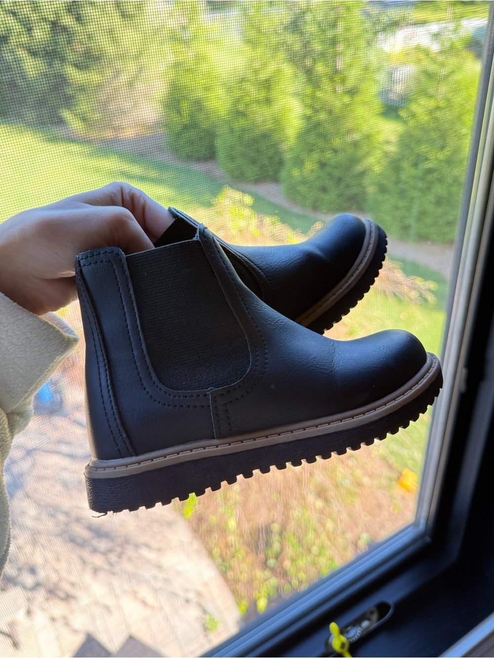 SIZE 9 TODDLER CHELSEA BOOTS